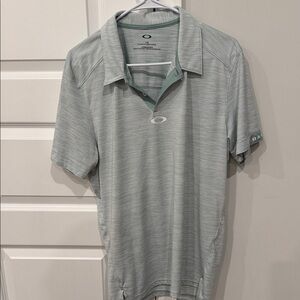 Oakley Men's Heather Light Gray Polo with Subtle Stripe Size Large